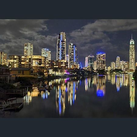 Circle On Cavill Free Parking Apartman Gold Coast Kültér fotó