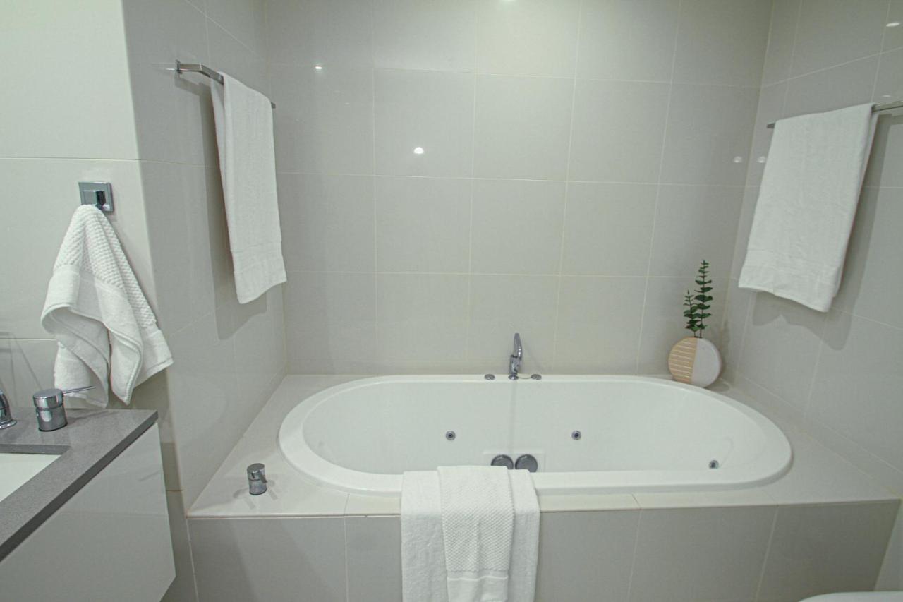 Circle On Cavill Free Parking Apartman Gold Coast Kültér fotó