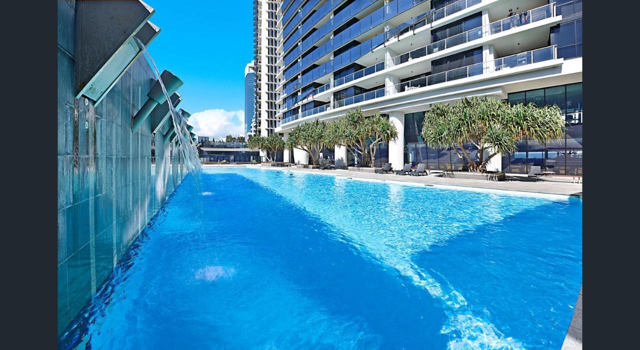 Circle On Cavill Free Parking Apartman Gold Coast Kültér fotó