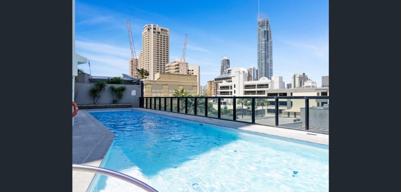 Circle On Cavill Free Parking Apartman Gold Coast Kültér fotó