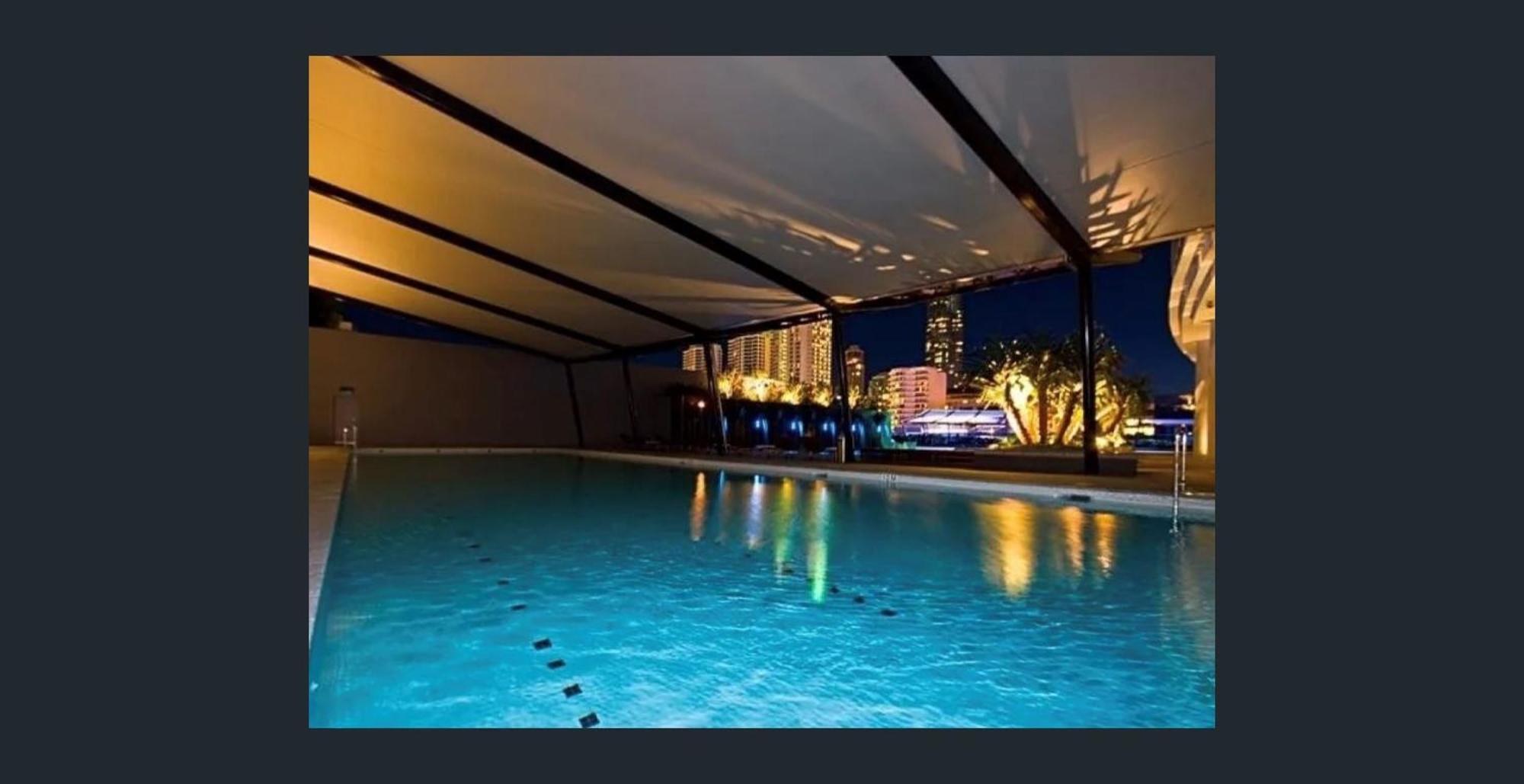 Circle On Cavill Free Parking Apartman Gold Coast Kültér fotó